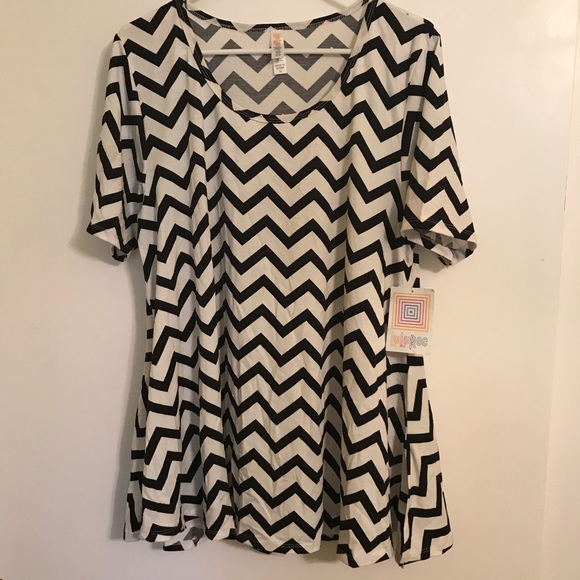 LuLaRoe Tops - XL Lularoe Perfect T shirt